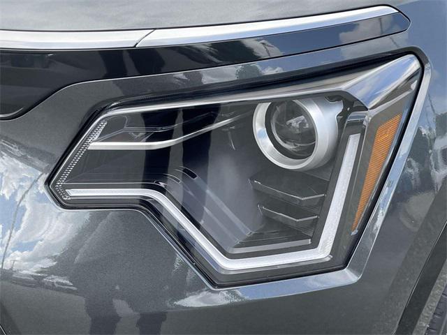 new 2025 Kia Niro EV car, priced at $32,796