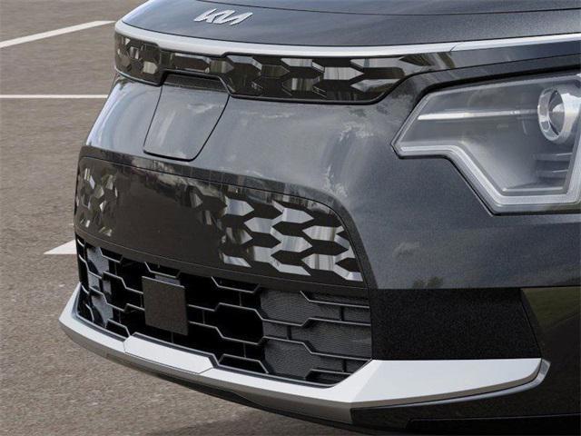 new 2025 Kia Niro EV car, priced at $33,046