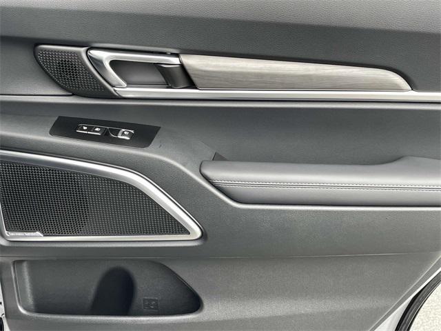 new 2025 Kia Telluride car, priced at $54,070
