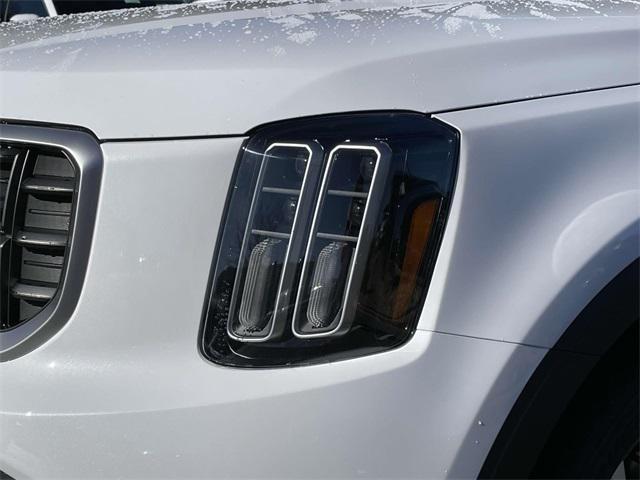new 2025 Kia Telluride car, priced at $40,275