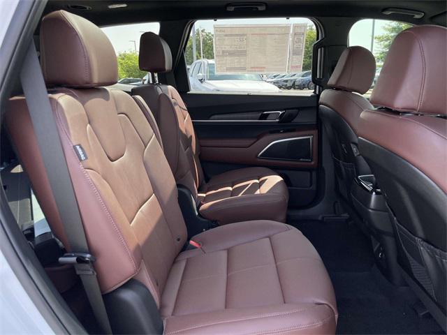 new 2025 Kia Telluride car, priced at $48,140
