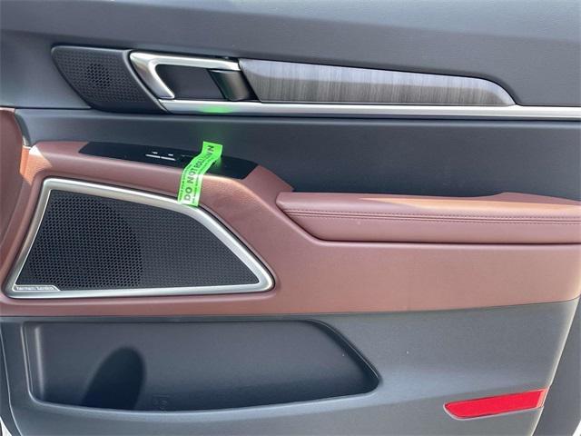 new 2025 Kia Telluride car, priced at $48,140