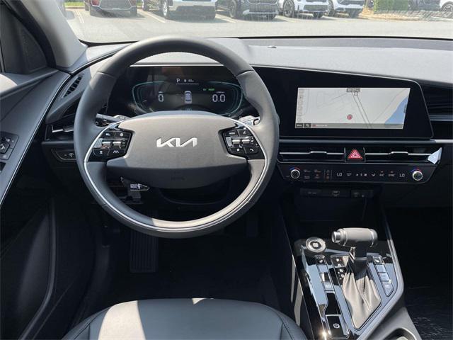 new 2025 Kia Niro car, priced at $30,402