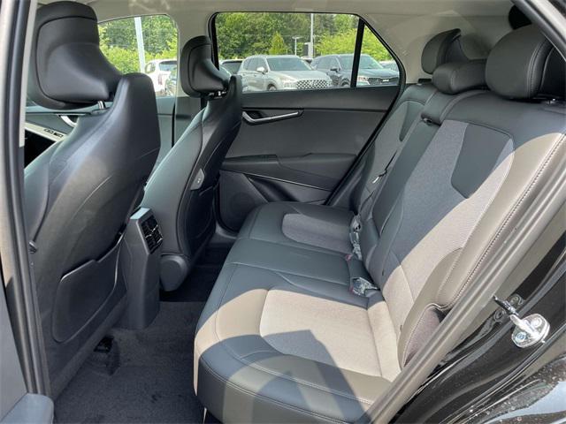 new 2025 Kia Niro car, priced at $30,402
