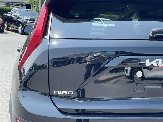 new 2025 Kia Niro car, priced at $30,402