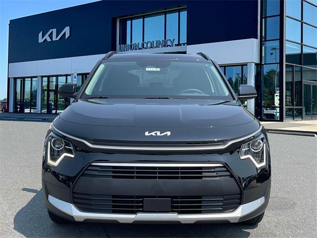 new 2025 Kia Niro car, priced at $30,402