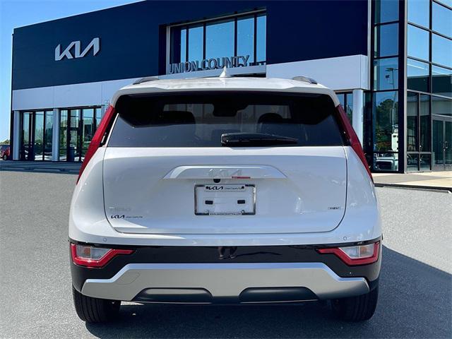 new 2025 Kia Niro car, priced at $32,736