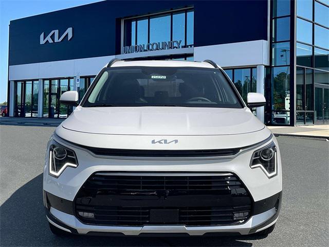 new 2025 Kia Niro car, priced at $32,736