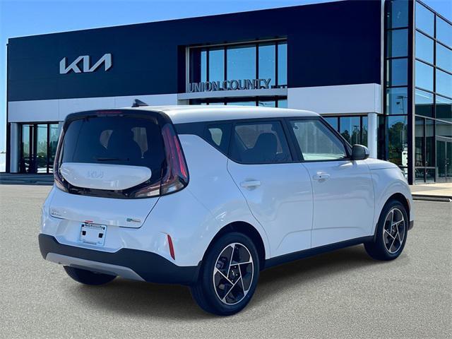 new 2025 Kia Soul car, priced at $25,435