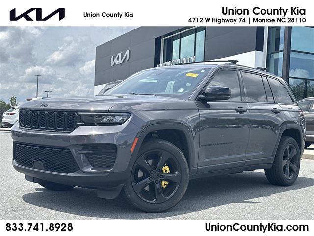 used 2023 Jeep Grand Cherokee car, priced at $31,995