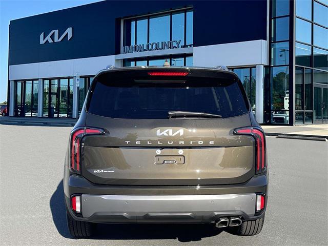 new 2025 Kia Telluride car, priced at $42,210