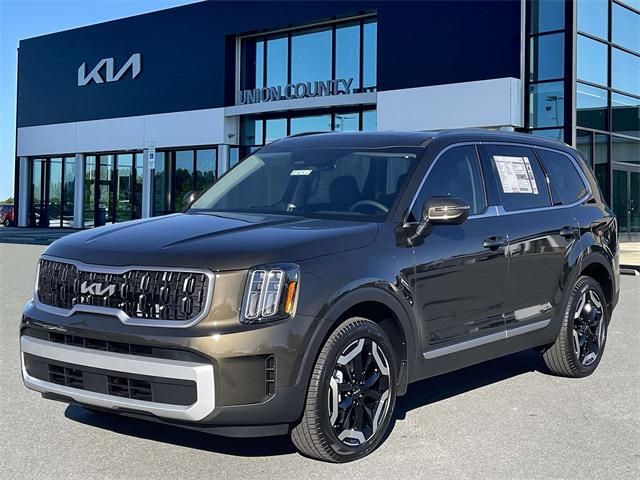 new 2025 Kia Telluride car, priced at $42,210