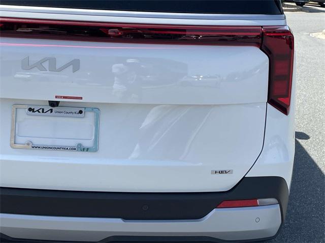 new 2026 Kia Carnival Hybrid car, priced at $44,704
