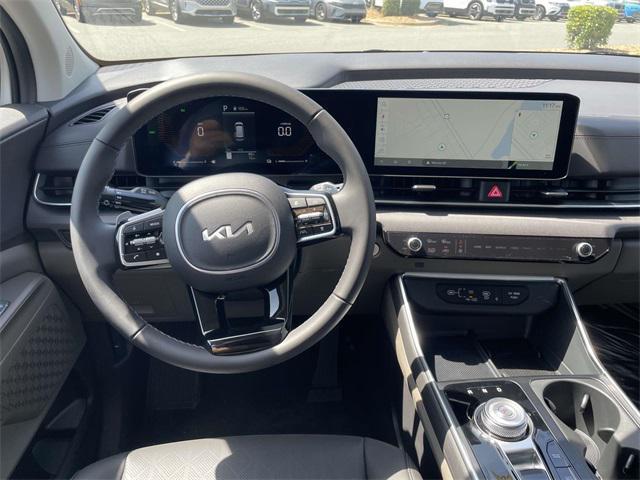 new 2026 Kia Carnival Hybrid car, priced at $44,704