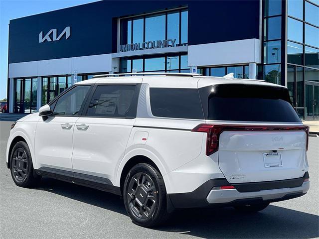new 2026 Kia Carnival Hybrid car, priced at $44,704