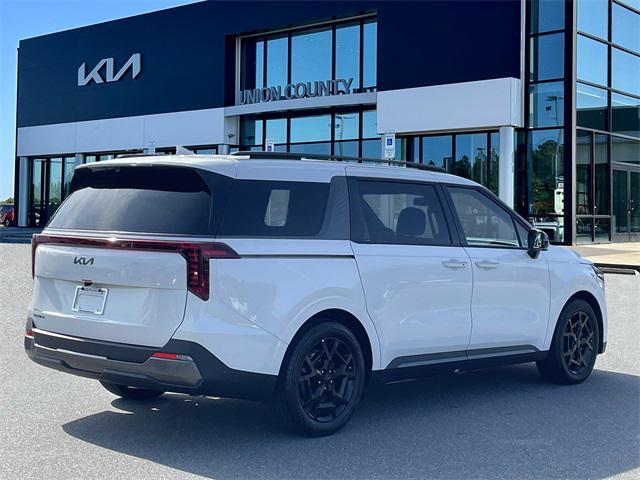 new 2025 Kia Carnival car, priced at $50,964
