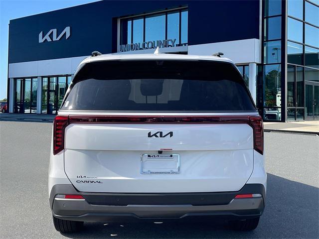 new 2025 Kia Carnival car, priced at $50,964
