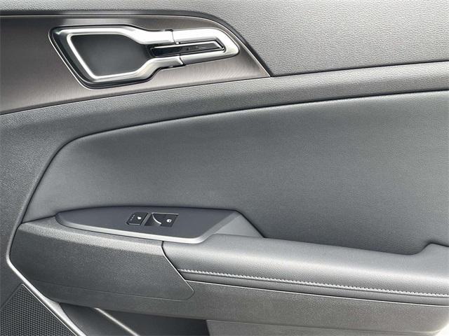 new 2026 Kia Sportage Hybrid car, priced at $40,467