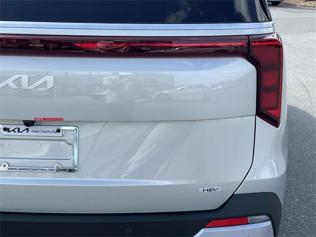 new 2026 Kia Carnival Hybrid car, priced at $44,877