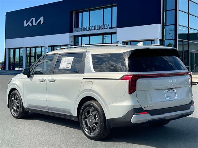 new 2026 Kia Carnival Hybrid car, priced at $44,877