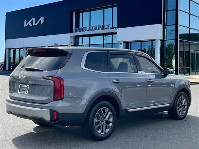 used 2023 Kia Telluride car, priced at $29,900