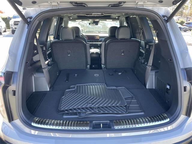 new 2025 Kia Telluride car, priced at $53,285