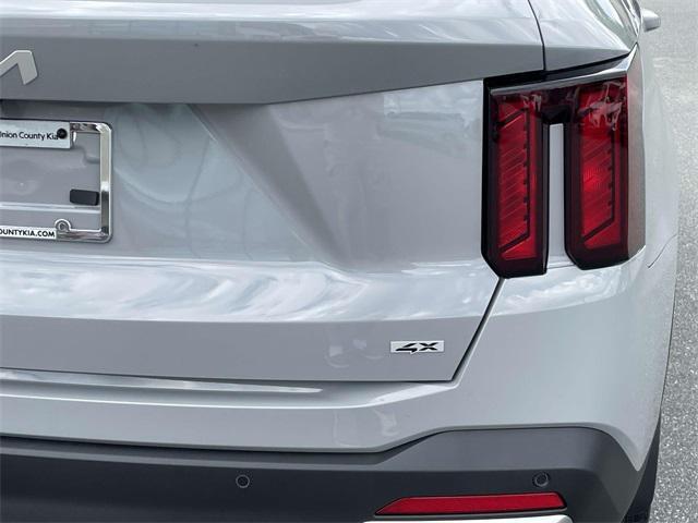 new 2025 Kia Sorento car, priced at $39,599