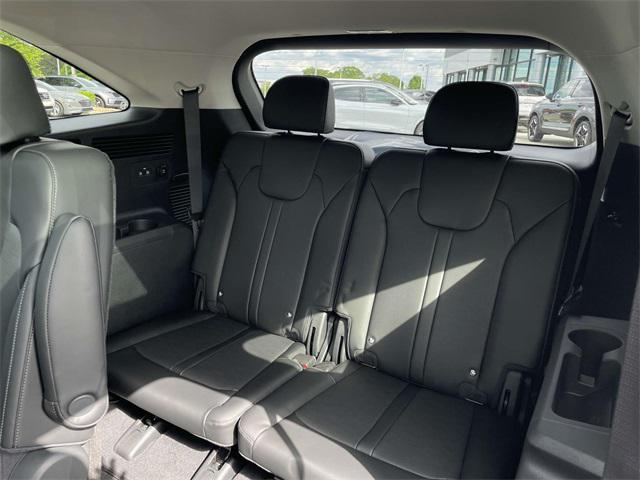 new 2025 Kia Sorento car, priced at $39,599