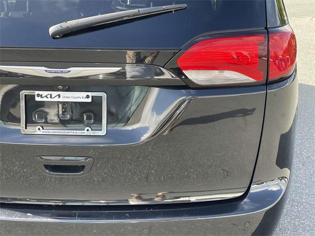 used 2019 Chrysler Pacifica car, priced at $12,300