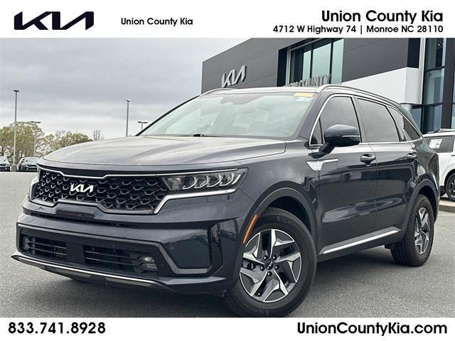used 2022 Kia Sorento Hybrid car, priced at $26,987