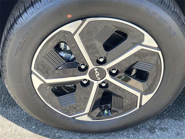 new 2026 Kia Niro car, priced at $33,129