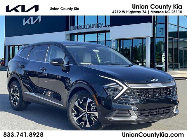 new 2025 Kia Sportage car, priced at $29,184