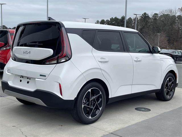 new 2025 Kia Soul car, priced at $25,295