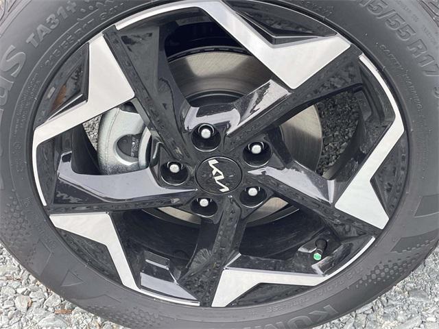 new 2026 Kia Seltos car, priced at $25,991