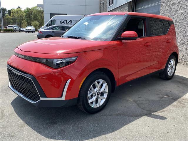 new 2024 Kia Soul car, priced at $21,985