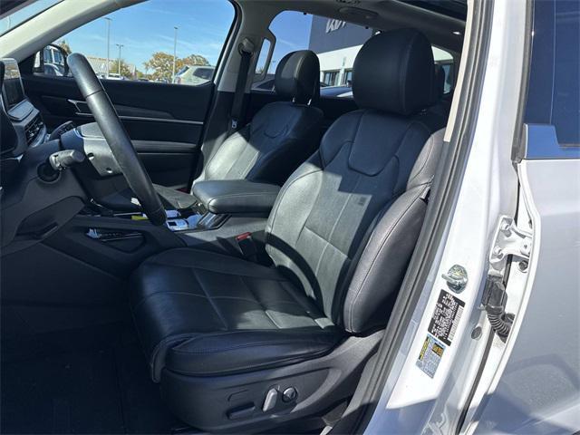 used 2022 Kia Telluride car, priced at $30,900