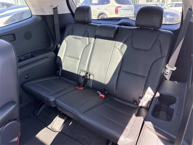 used 2022 Kia Telluride car, priced at $30,900