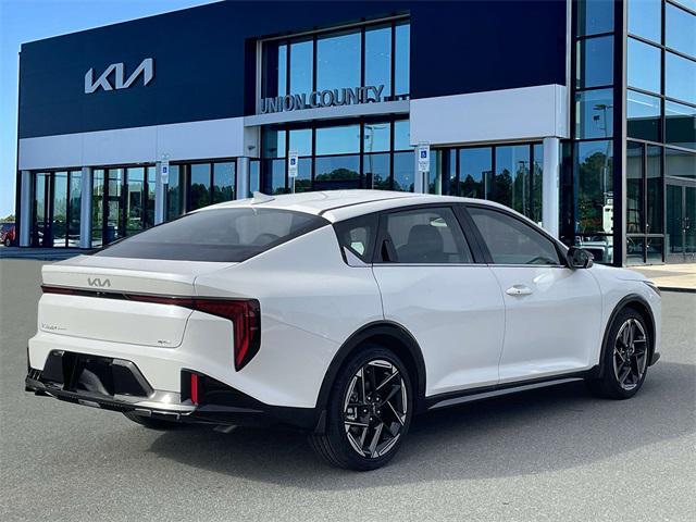 new 2025 Kia K4 car, priced at $25,565