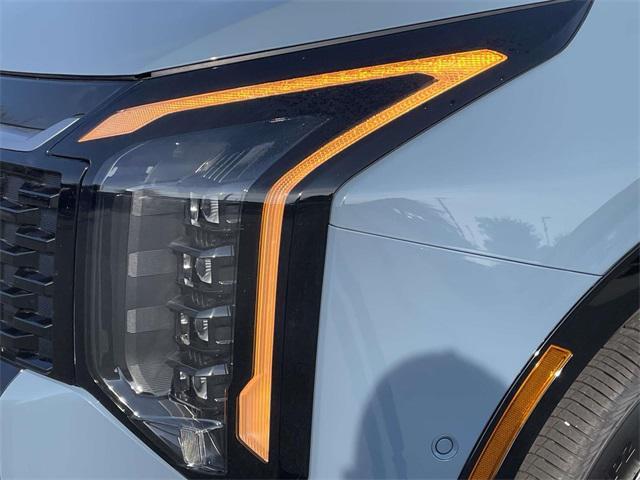 new 2026 Kia Sportage Hybrid car, priced at $39,077