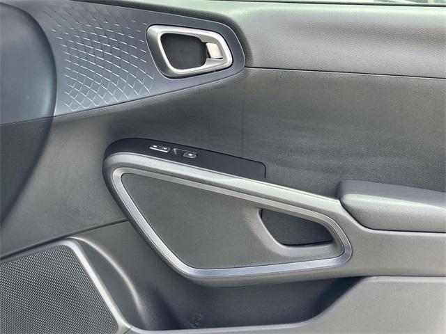 new 2025 Kia Soul car, priced at $25,281