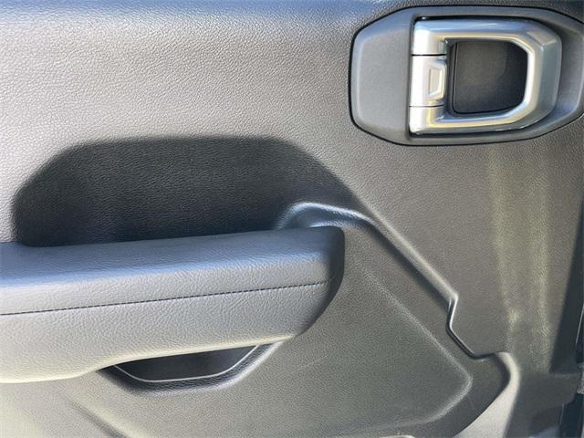 used 2022 Jeep Wrangler Unlimited car, priced at $26,290