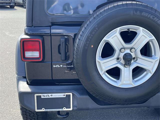 used 2022 Jeep Wrangler Unlimited car, priced at $26,290