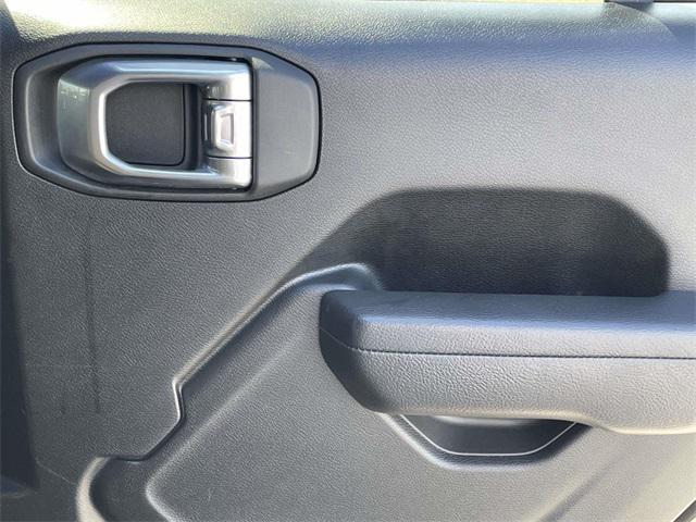 used 2022 Jeep Wrangler Unlimited car, priced at $26,290