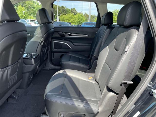 new 2025 Kia Telluride car, priced at $40,625