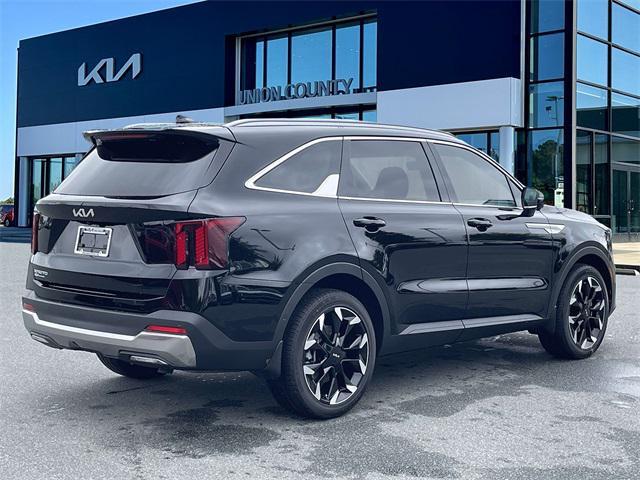 new 2025 Kia Sorento car, priced at $38,910