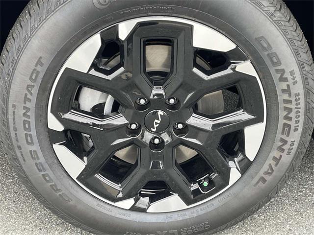 new 2025 Kia Sorento car, priced at $35,529
