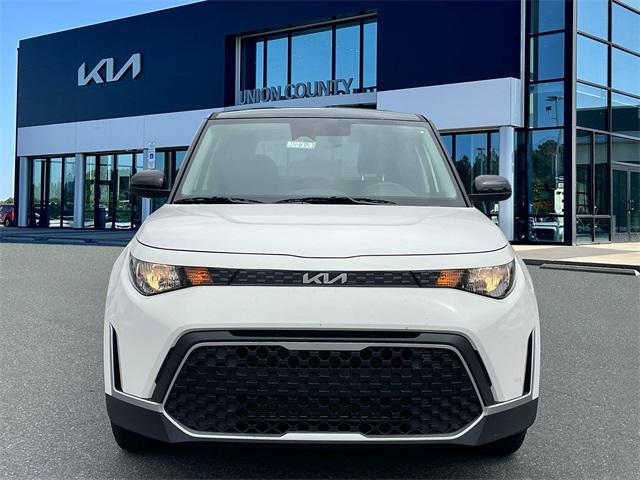 new 2025 Kia Soul car, priced at $24,093