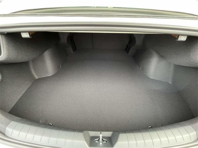 new 2025 Kia K5 car, priced at $27,952