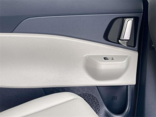 new 2026 Kia Carnival Hybrid car, priced at $42,949