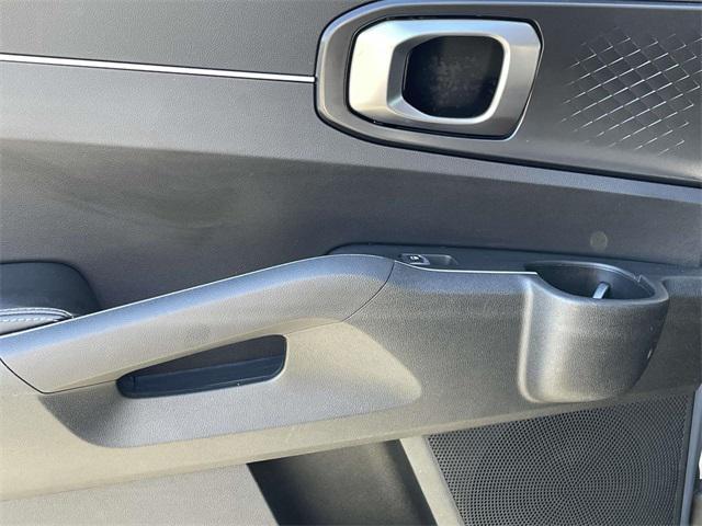 used 2021 Kia Sorento car, priced at $23,297